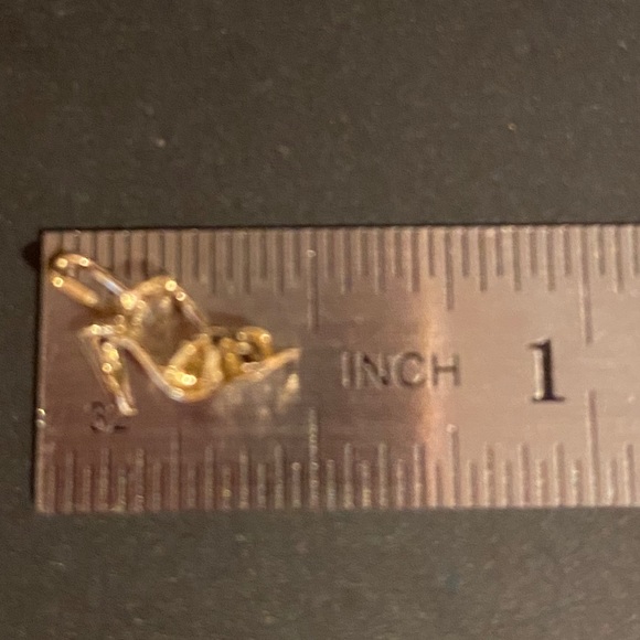 Tiny 14k gold Shoes heels pendant necklace charm - Picture 10 of 12